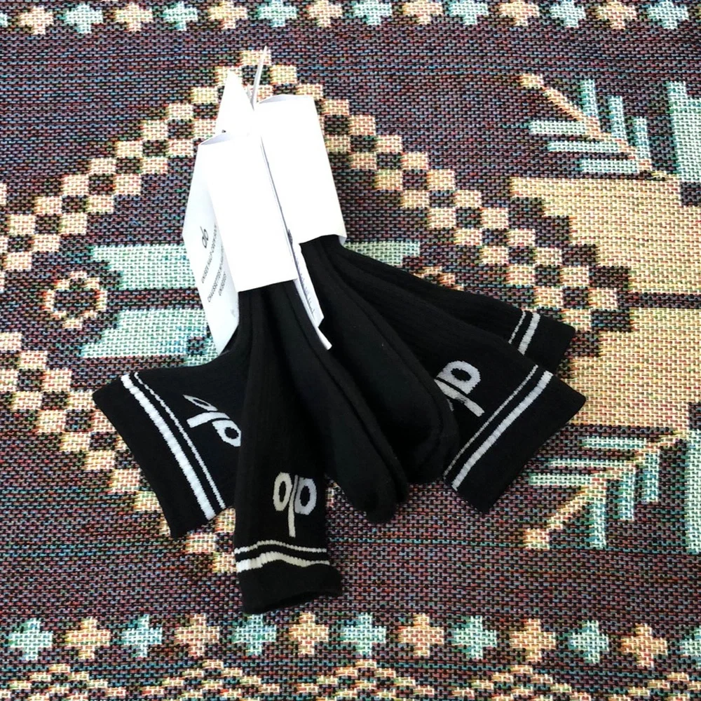 ALO Yoga Black Athletic Socks Size M (two pairs) - Picture 3 of 5